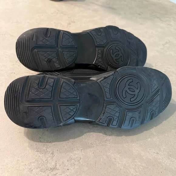 CHANEL Mens Black Sneakers Size 45 - Picture 11 of 14